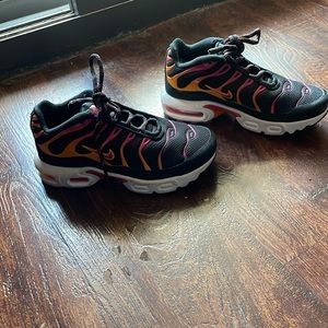 Girls Nike air max